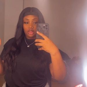 Meet your Posher, Lanaiya